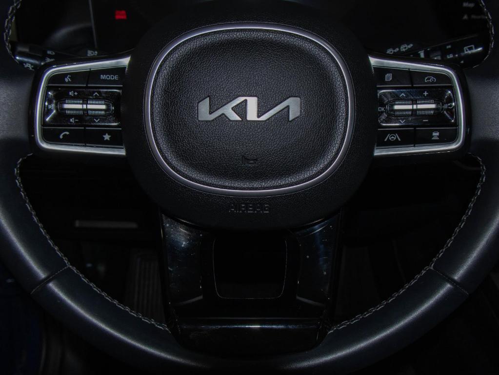 used 2024 Kia Sorento car, priced at $32,250