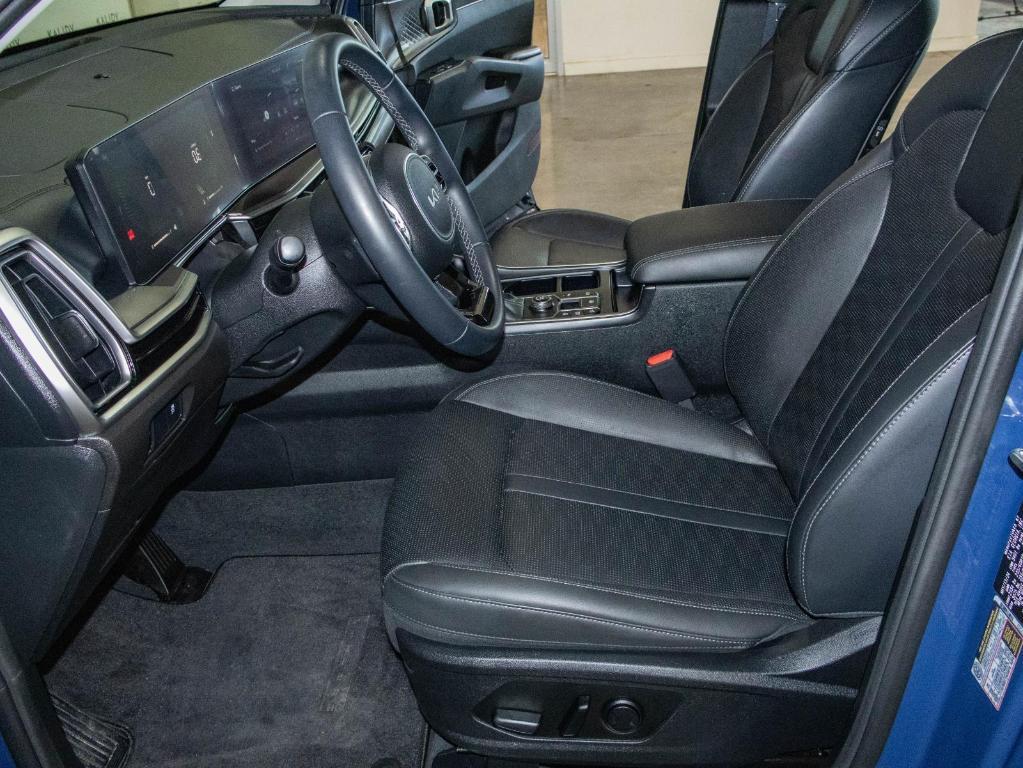 used 2024 Kia Sorento car, priced at $32,250