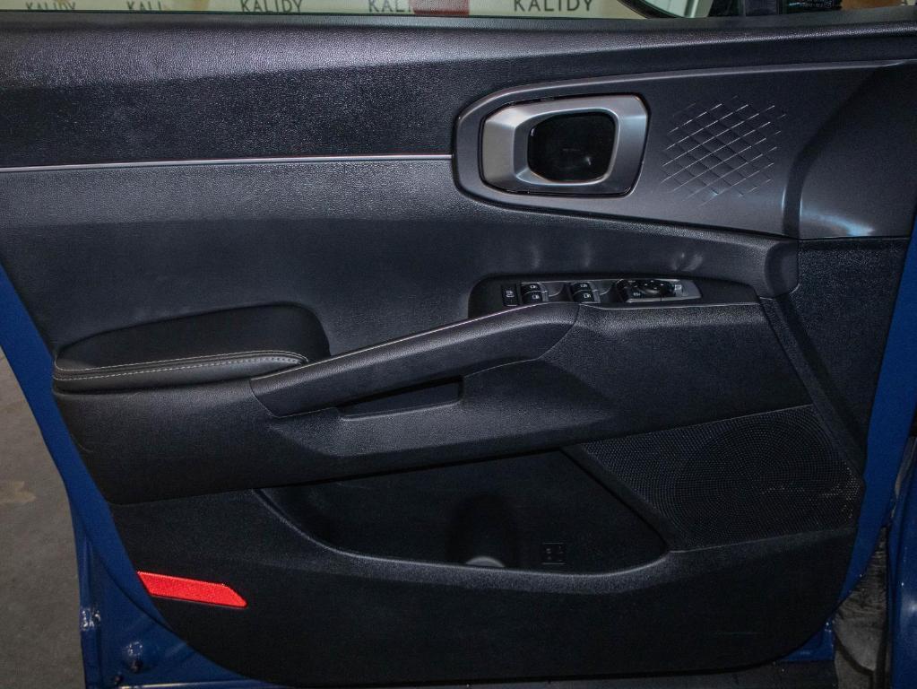 used 2024 Kia Sorento car, priced at $32,250