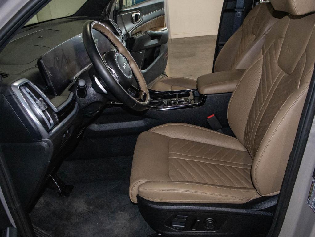 used 2025 Kia Sorento car, priced at $44,500
