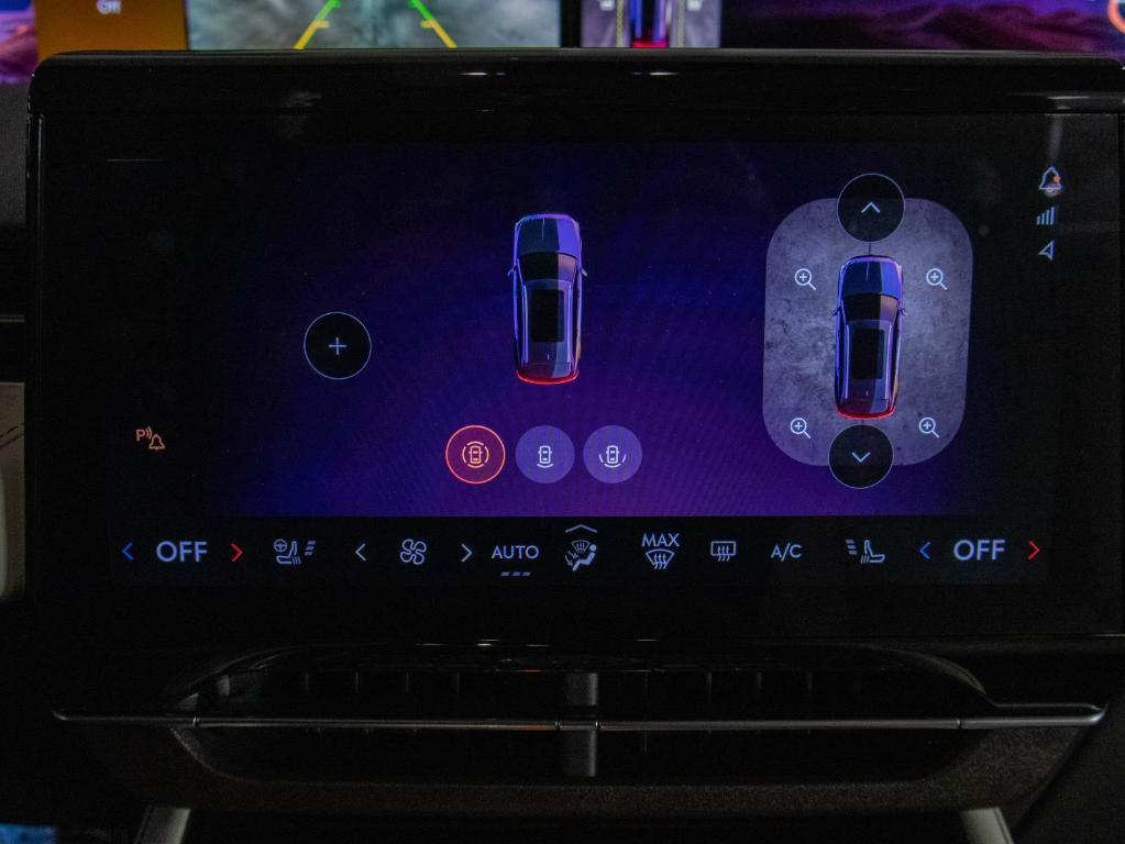 used 2024 Lincoln Nautilus car, priced at $60,250