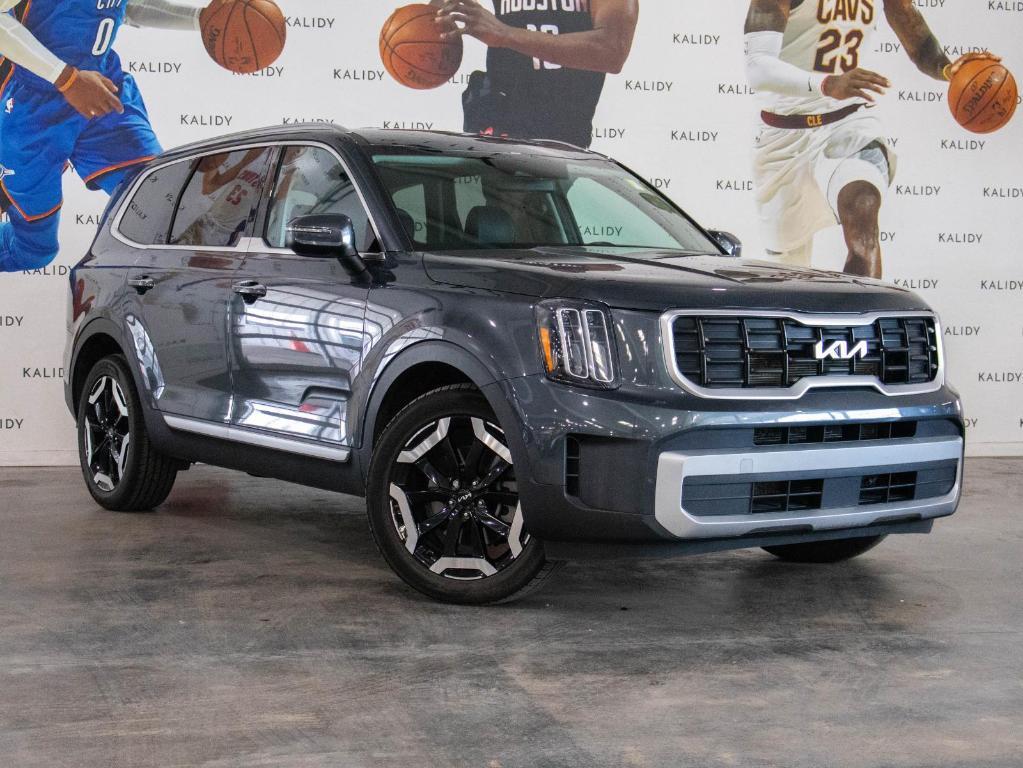 used 2023 Kia Telluride car, priced at $32,750