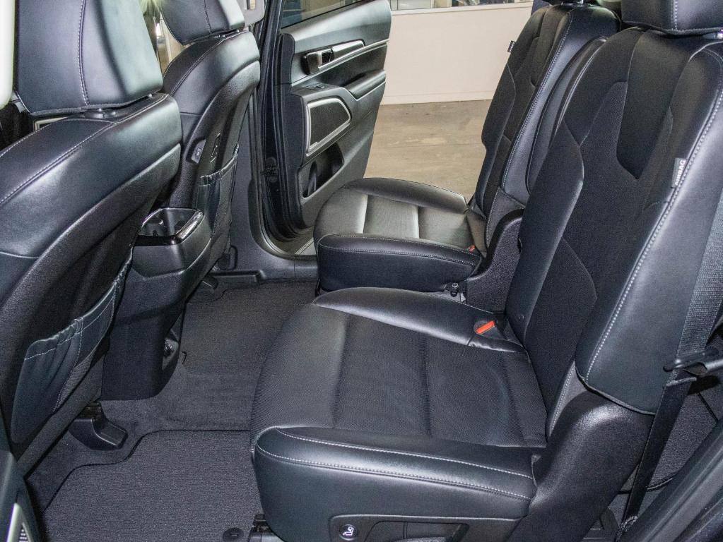 used 2023 Kia Telluride car, priced at $32,750