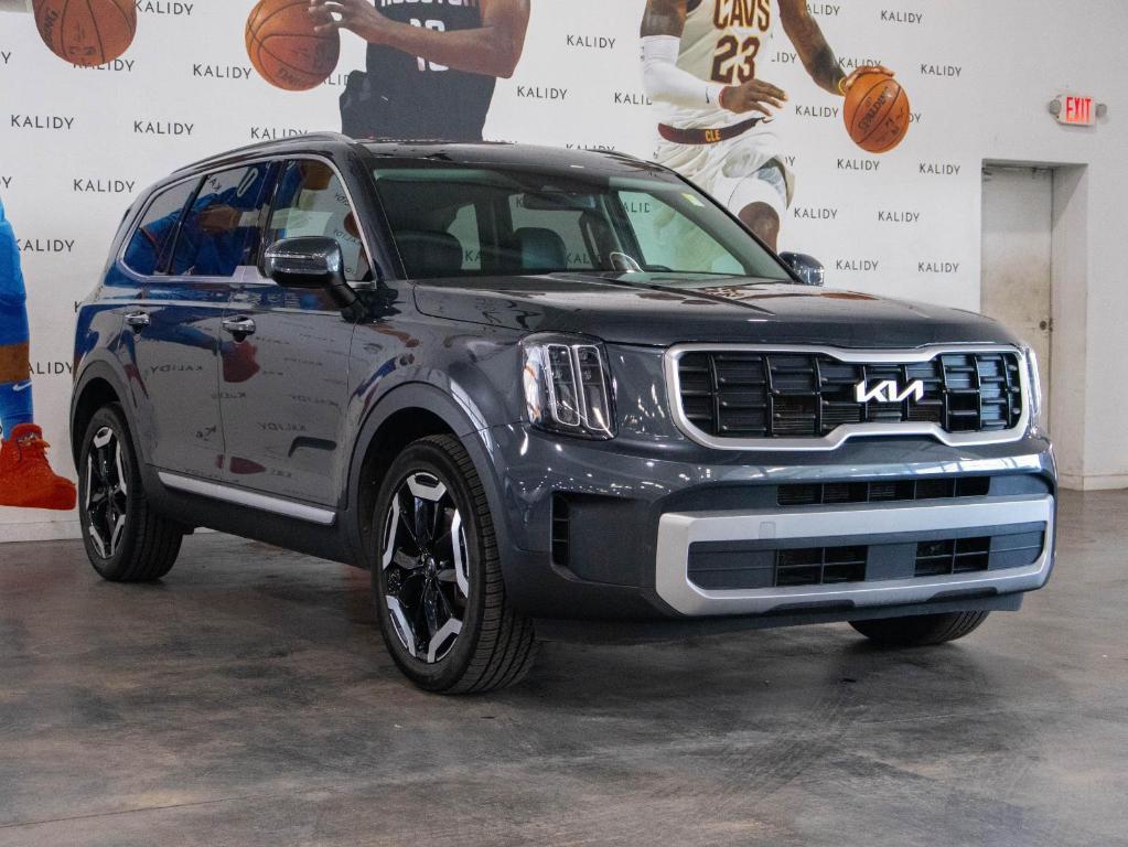 used 2023 Kia Telluride car, priced at $32,750