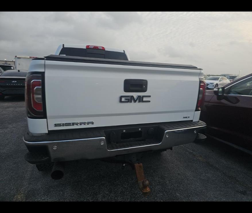 used 2018 GMC Sierra 1500 car, priced at $35,500