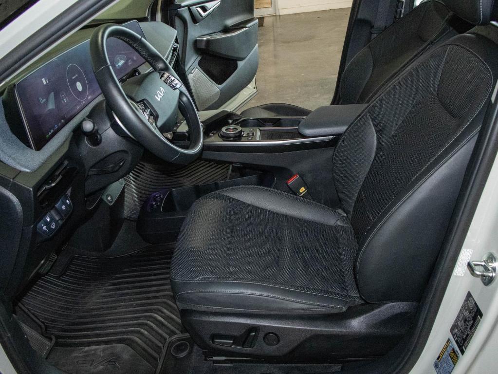 used 2022 Kia EV6 car, priced at $26,250