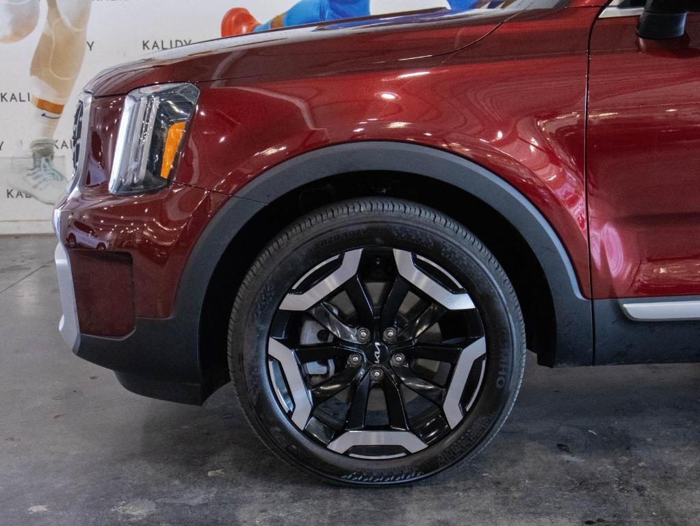 used 2024 Kia Telluride car, priced at $37,750