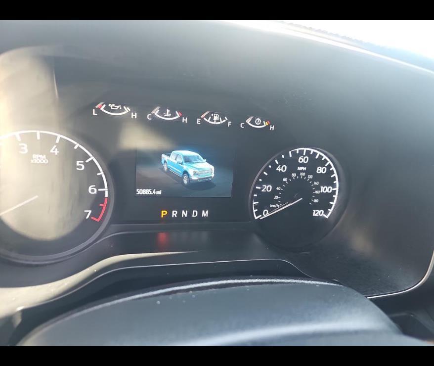 used 2022 Ford F-150 car, priced at $32,000