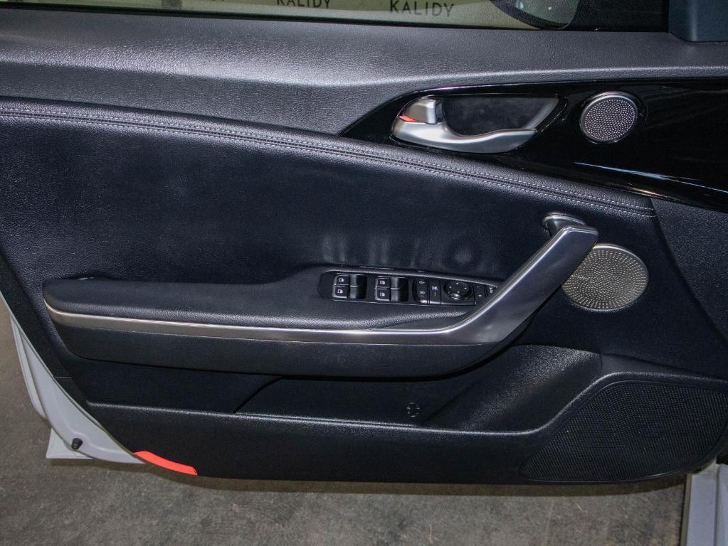 used 2023 Kia Stinger car, priced at $33,250