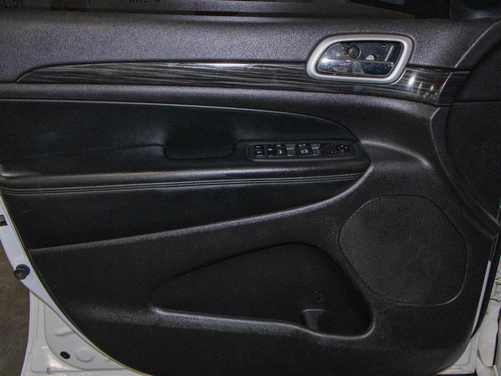 used 2020 Jeep Grand Cherokee car, priced at $23,000