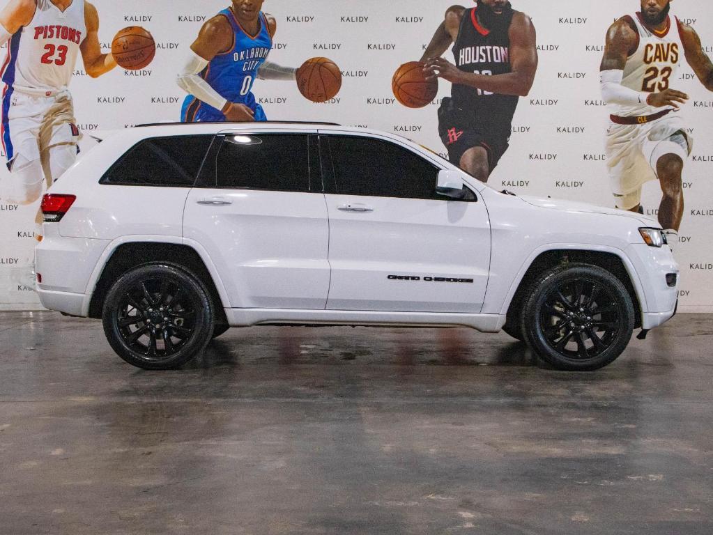 used 2020 Jeep Grand Cherokee car, priced at $23,000