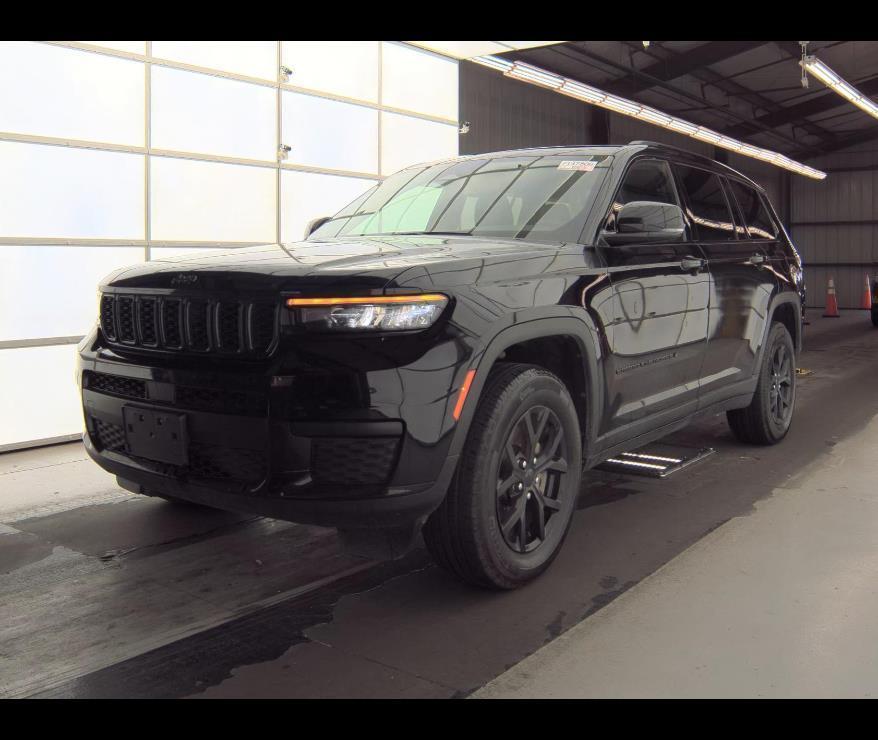 used 2024 Jeep Grand Cherokee L car, priced at $28,250
