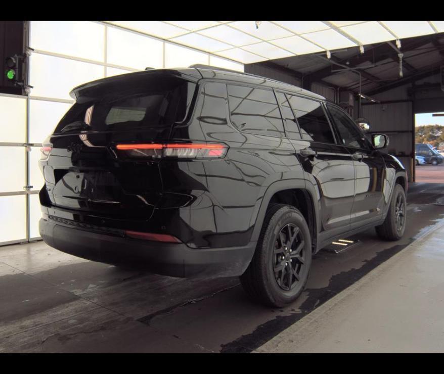 used 2024 Jeep Grand Cherokee L car, priced at $28,250