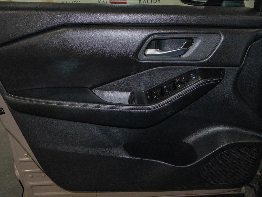 used 2024 Nissan Rogue car, priced at $22,500