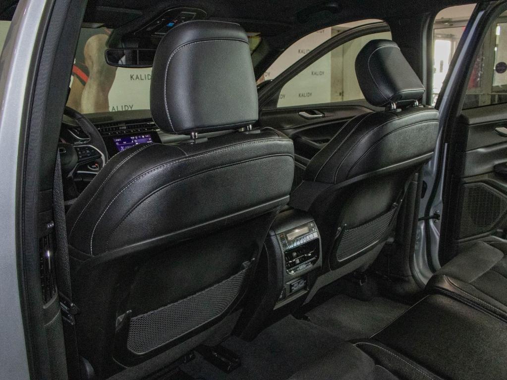 used 2024 Jeep Grand Cherokee L car, priced at $30,500