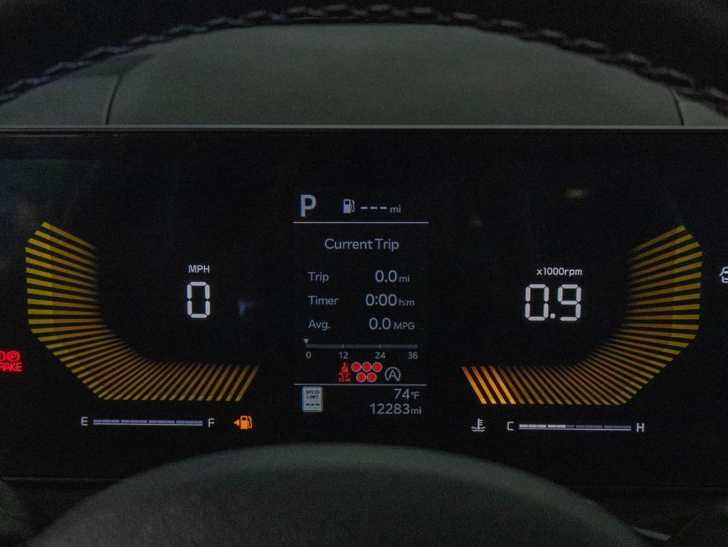used 2025 Kia Sorento car, priced at $35,500