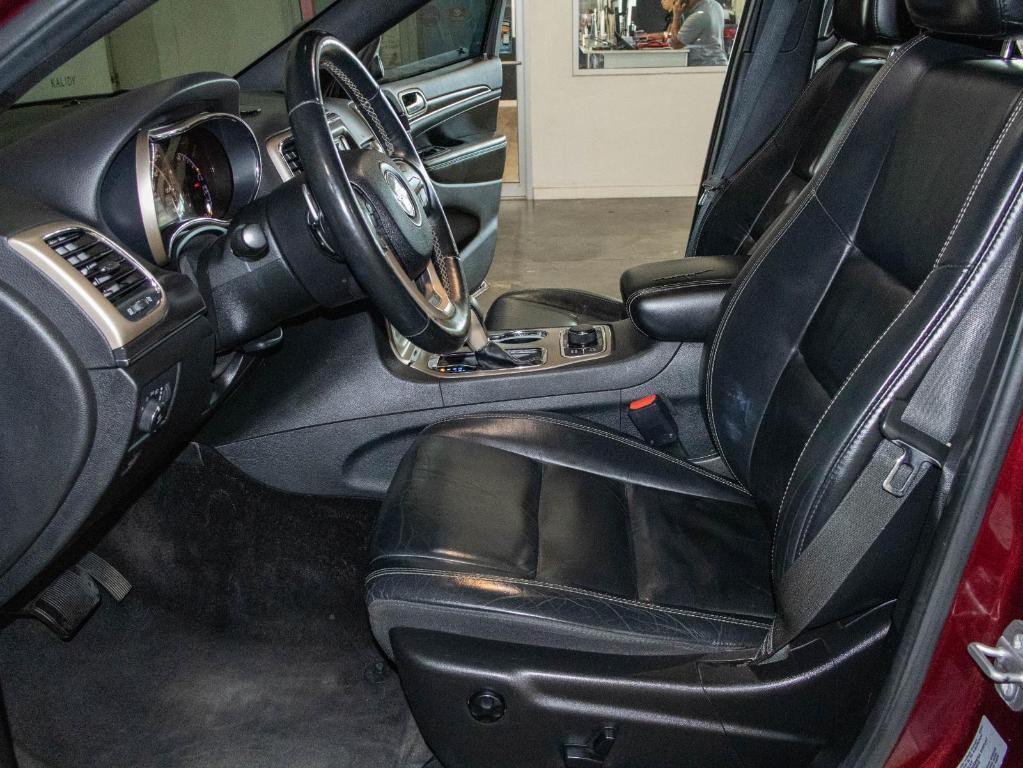used 2017 Jeep Grand Cherokee car, priced at $12,750