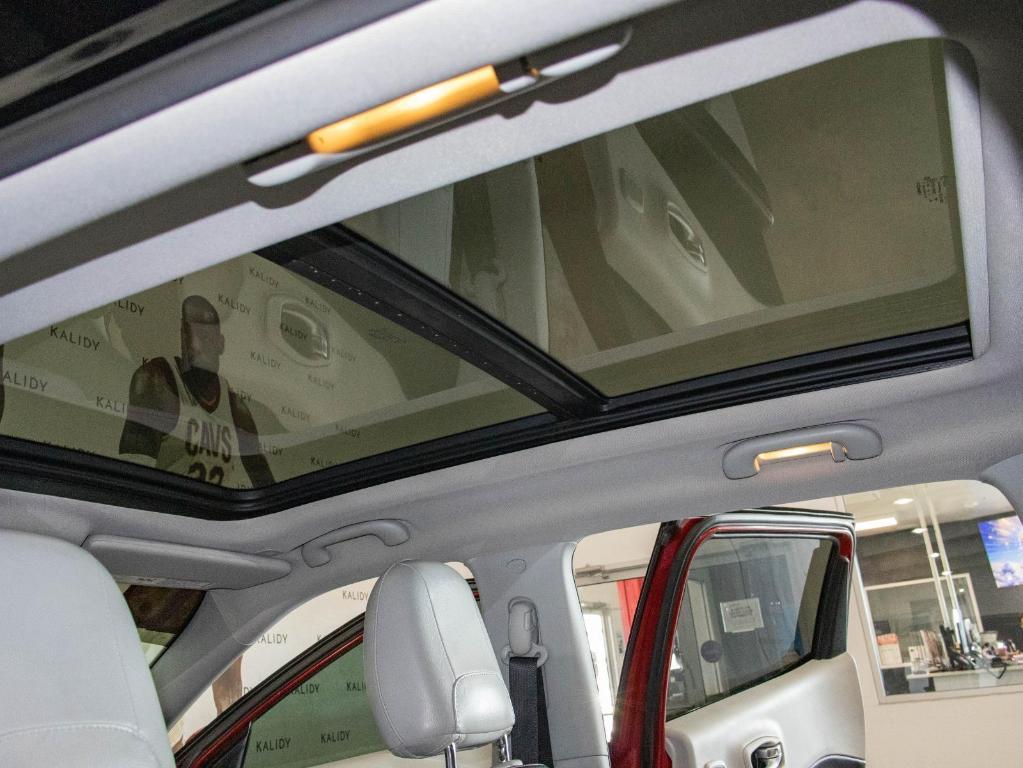 used 2018 Jeep Compass car, priced at $17,250