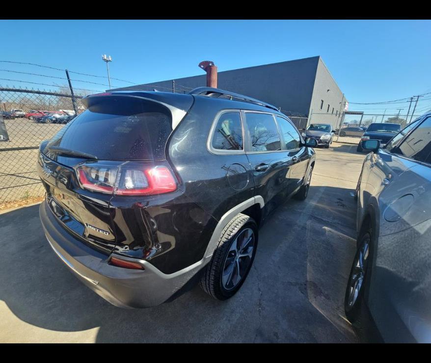 used 2022 Jeep Cherokee car, priced at $23,000