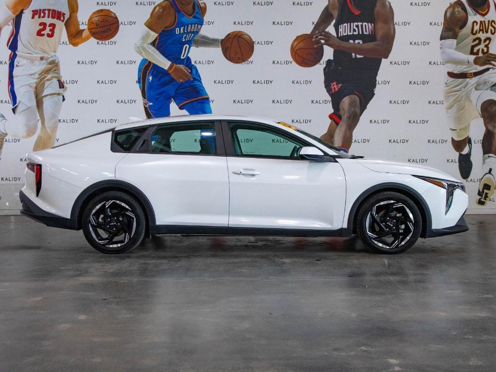 new 2025 Kia K4 car, priced at $22,731