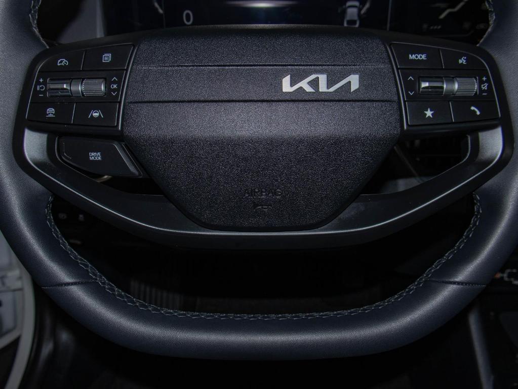 new 2025 Kia K4 car, priced at $22,731