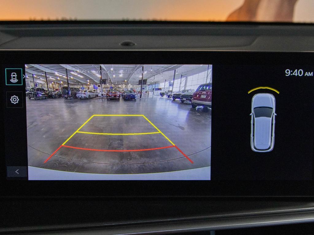 new 2025 Kia Sorento car, priced at $32,100