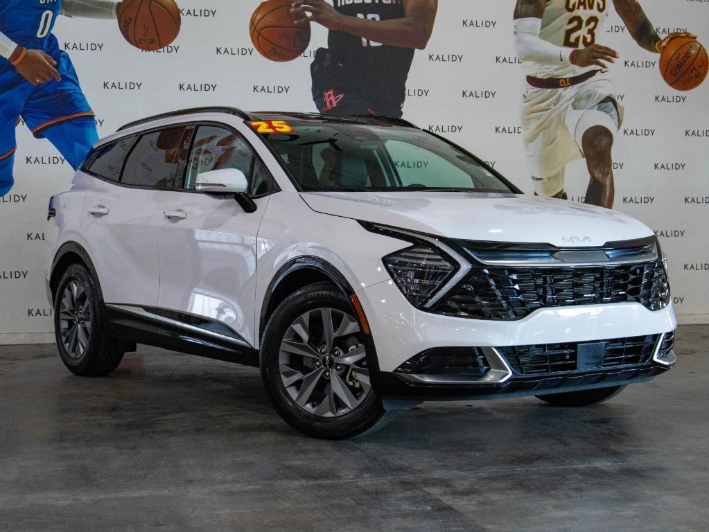 new 2025 Kia Sportage car, priced at $29,958
