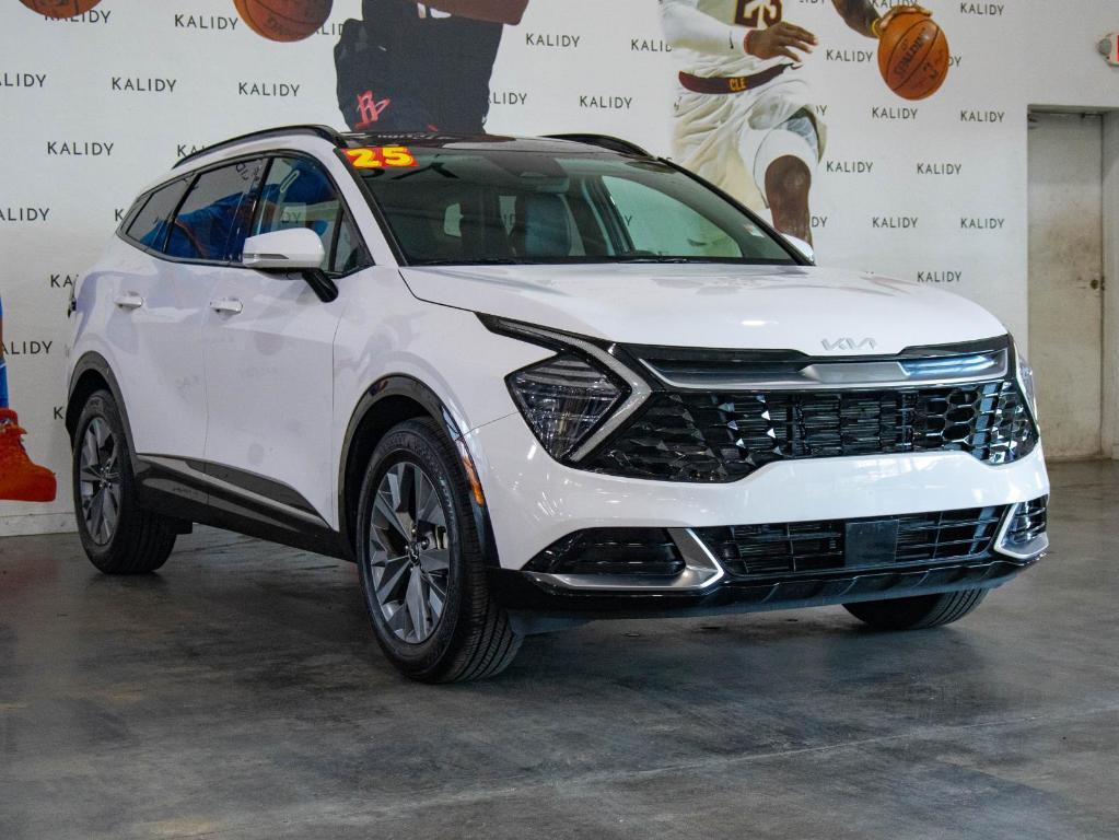 new 2025 Kia Sportage car, priced at $29,958
