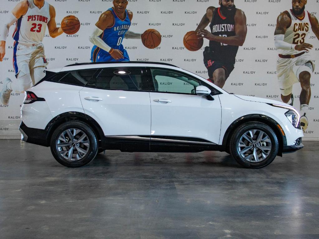 new 2025 Kia Sportage car, priced at $29,958