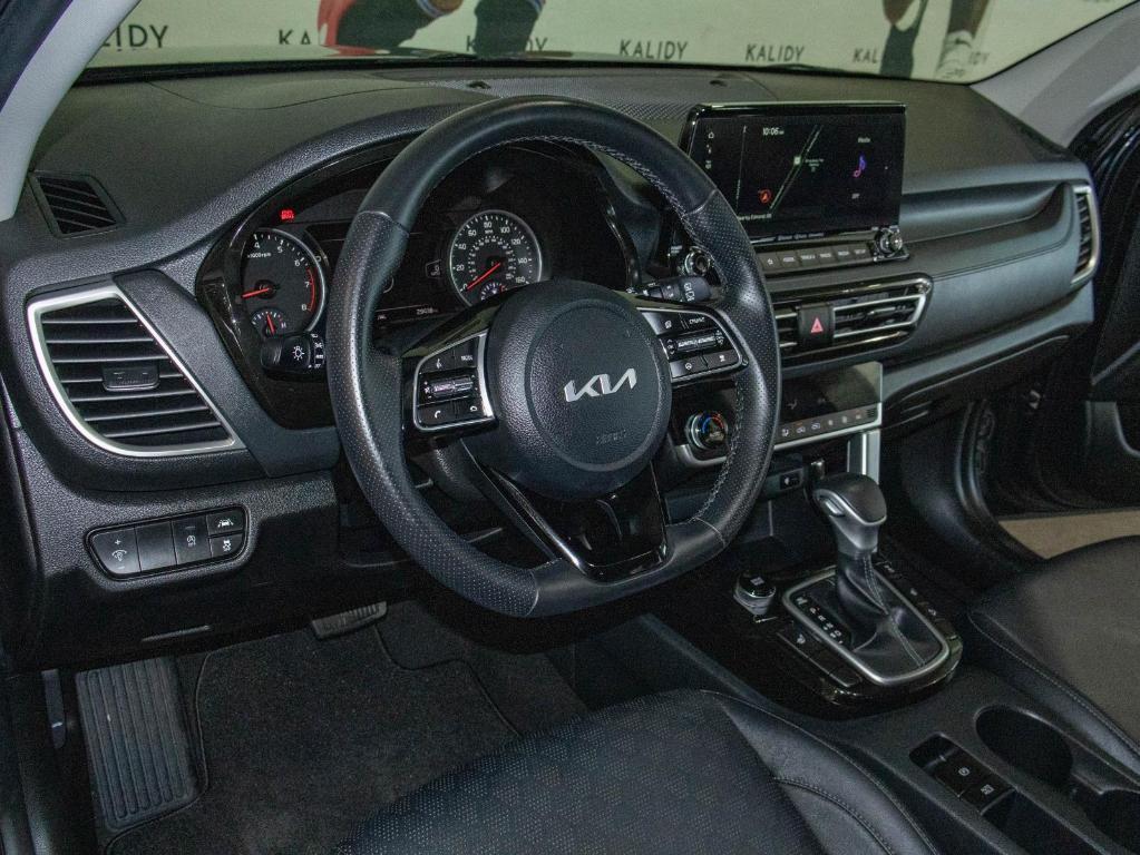 used 2023 Kia Seltos car, priced at $23,250