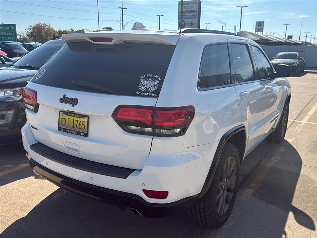 used 2016 Jeep Grand Cherokee car, priced at $11,750