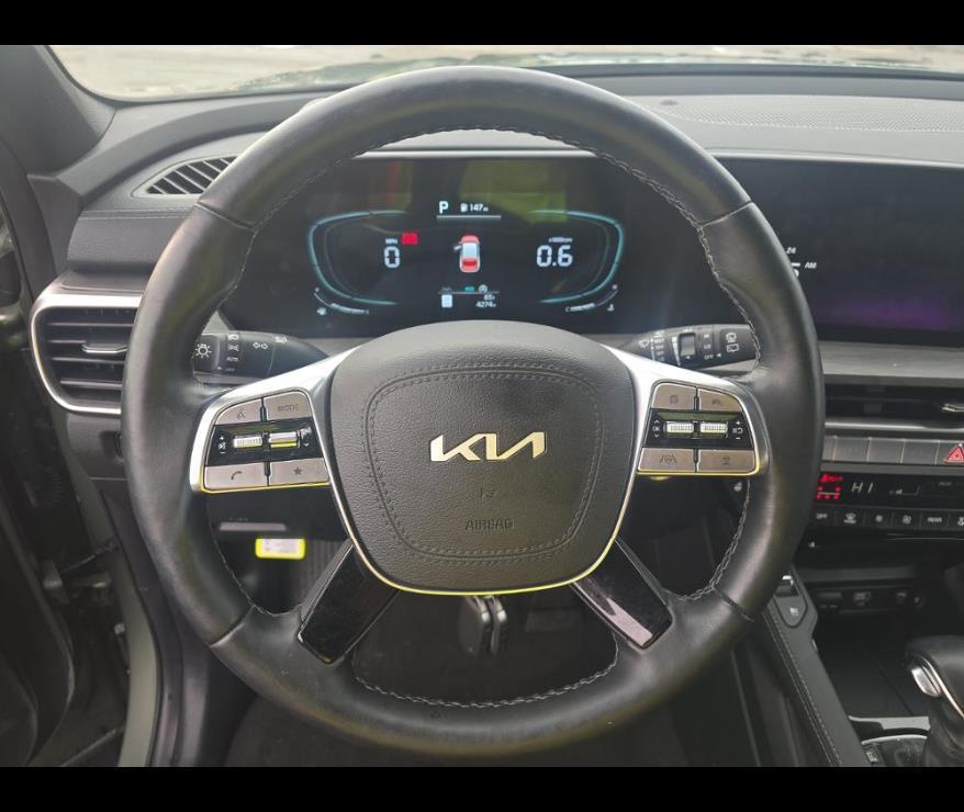 used 2024 Kia Telluride car, priced at $42,000