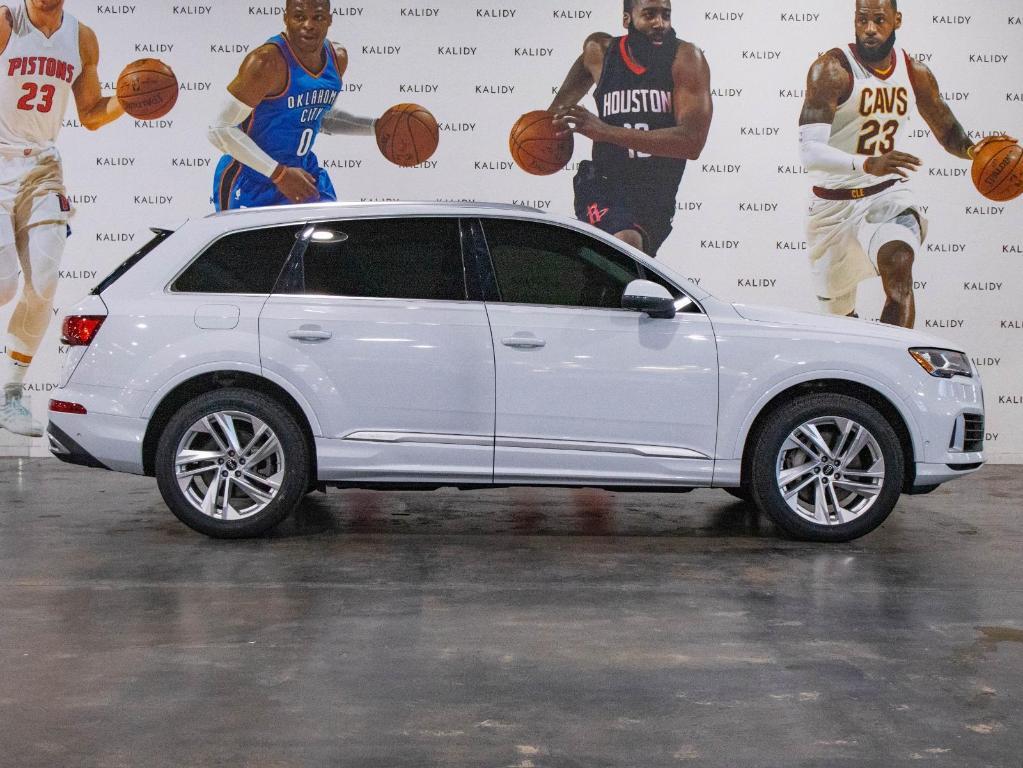 used 2022 Audi Q7 car, priced at $35,250