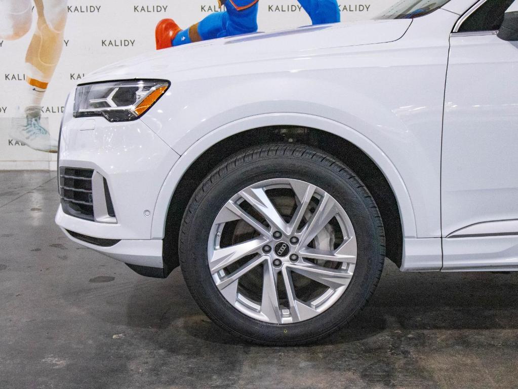 used 2022 Audi Q7 car, priced at $35,250