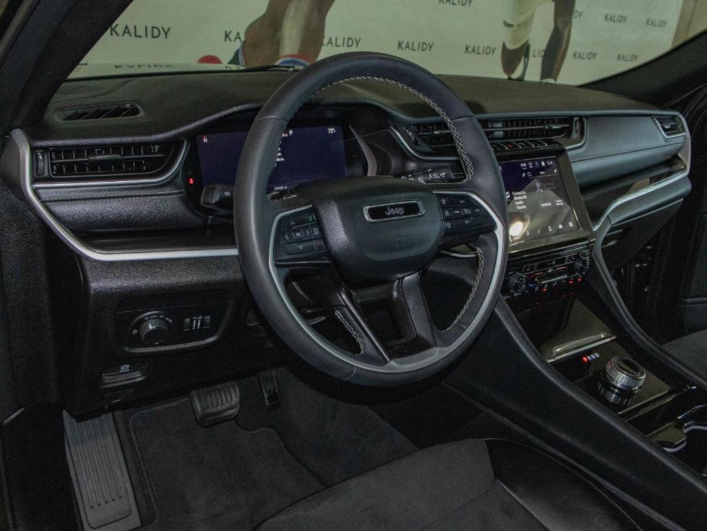used 2023 Jeep Grand Cherokee car, priced at $33,500