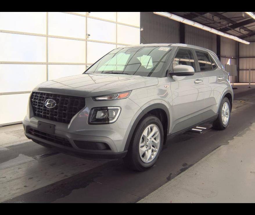 used 2025 Hyundai Venue car, priced at $19,250