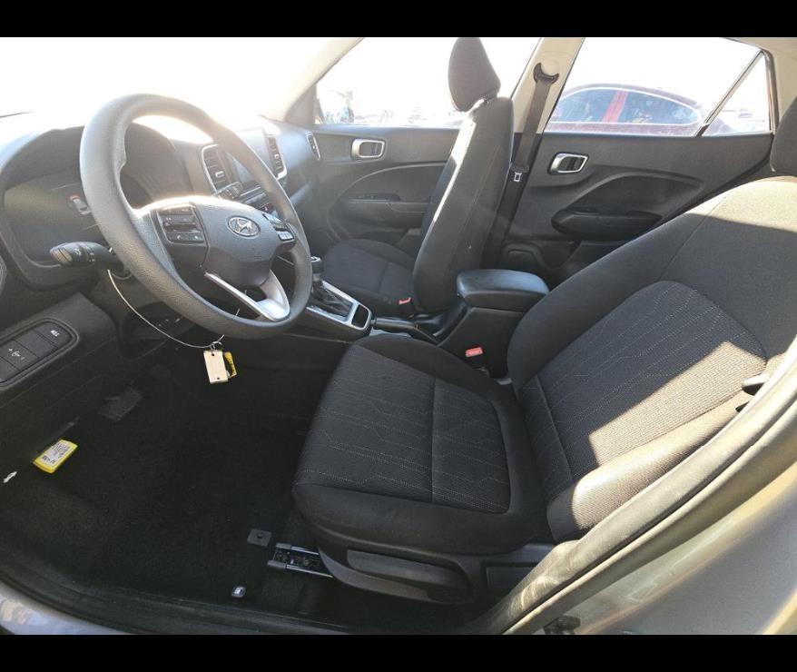 used 2025 Hyundai Venue car, priced at $19,250