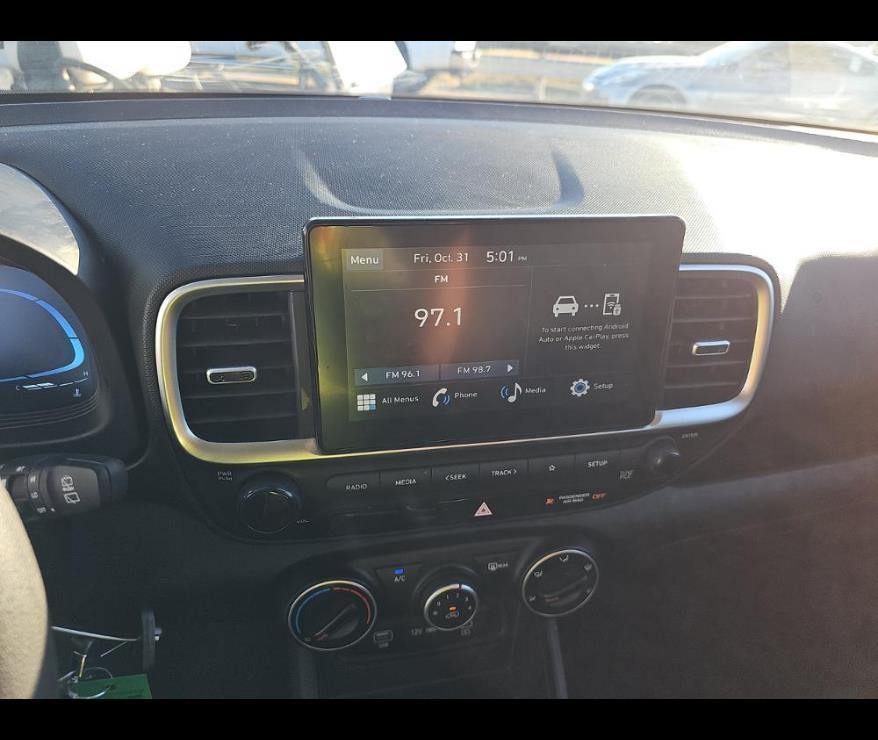 used 2025 Hyundai Venue car, priced at $19,250