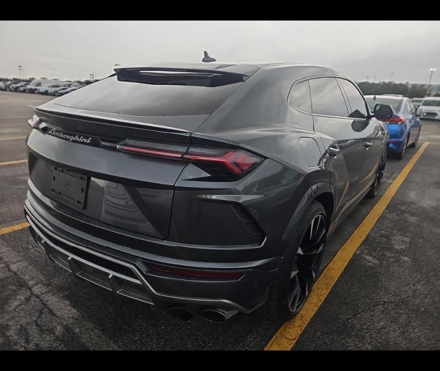 used 2020 Lamborghini Urus car, priced at $164,250