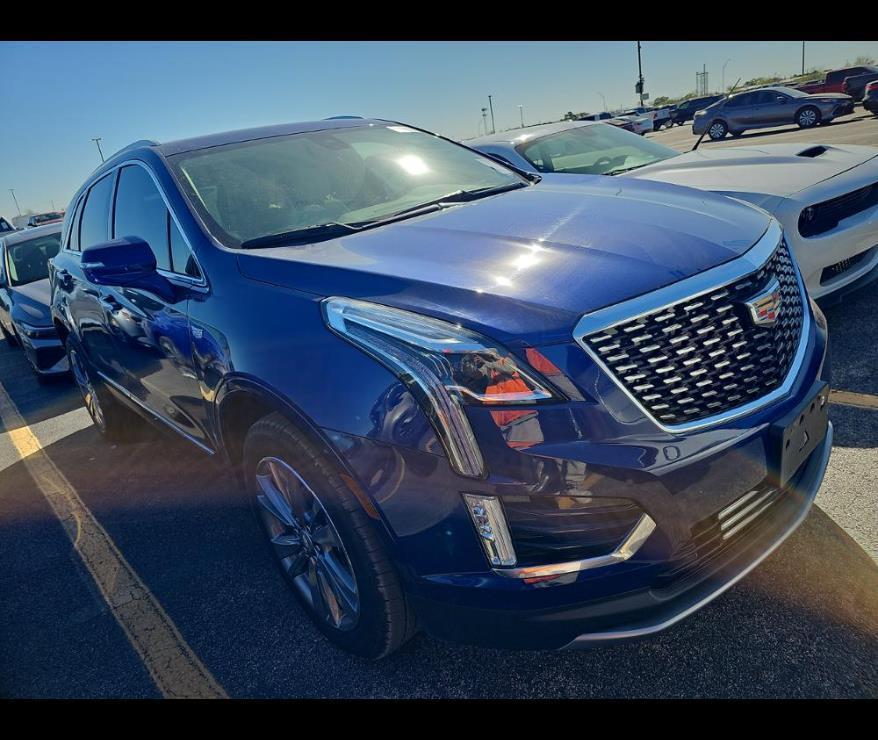 used 2025 Cadillac XT5 car, priced at $47,500