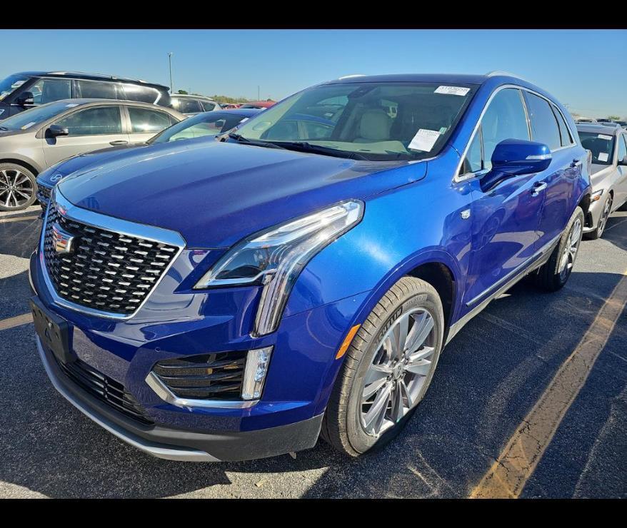 used 2025 Cadillac XT5 car, priced at $47,500