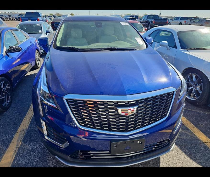 used 2025 Cadillac XT5 car, priced at $47,500