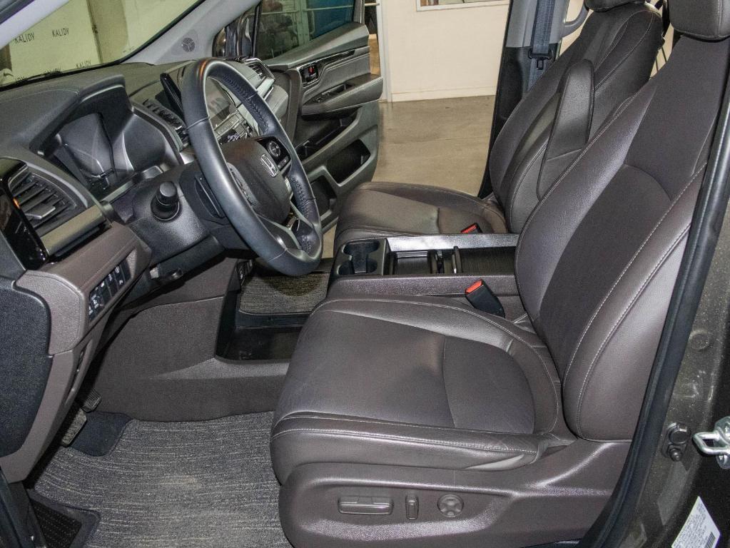 used 2023 Honda Odyssey car, priced at $38,000