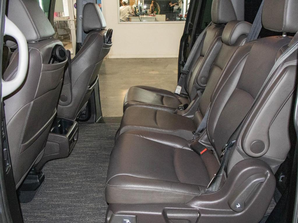 used 2023 Honda Odyssey car, priced at $38,000