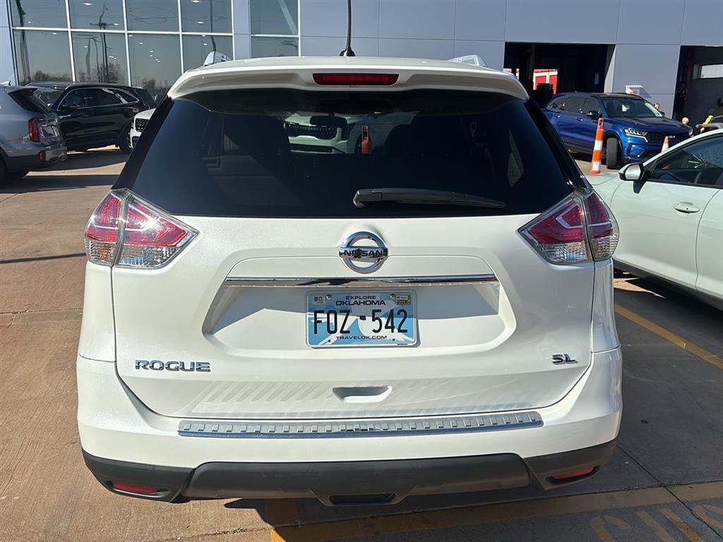 used 2015 Nissan Rogue car, priced at $10,750