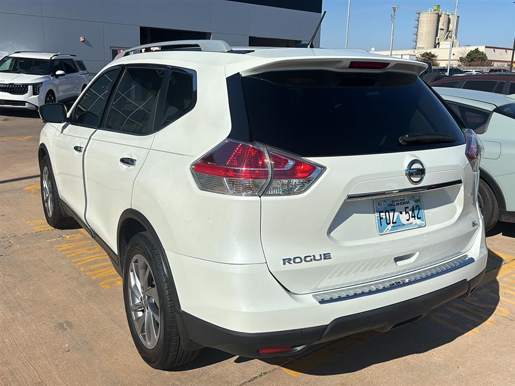 used 2015 Nissan Rogue car, priced at $10,750