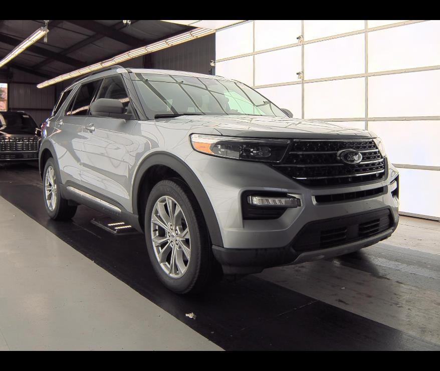 used 2022 Ford Explorer car, priced at $34,000