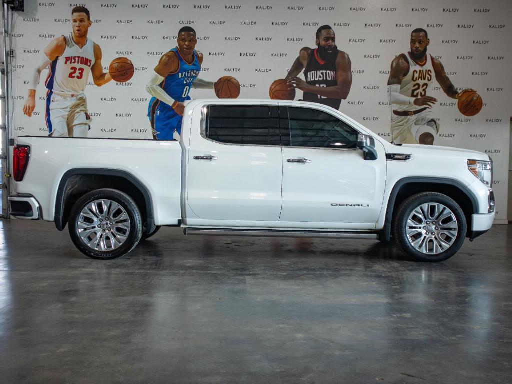 used 2020 GMC Sierra 1500 car, priced at $21,000