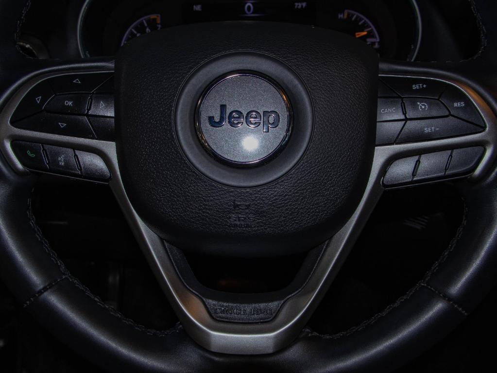 used 2022 Jeep Grand Cherokee WK car, priced at $28,000