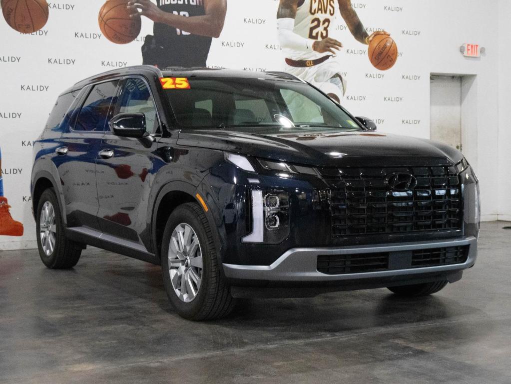 used 2025 Hyundai Palisade car, priced at $35,000